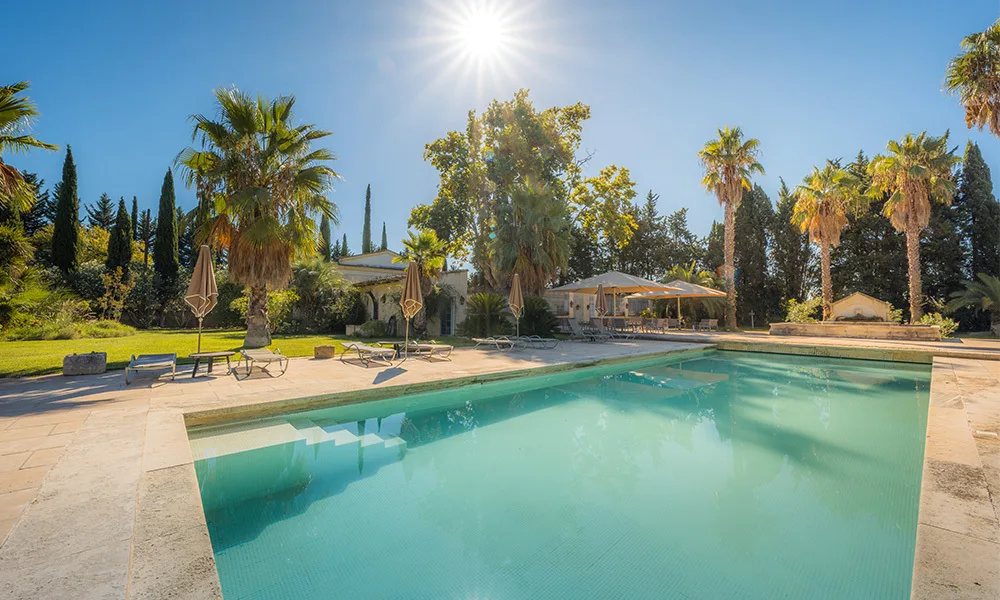 Piscine grand malherbes