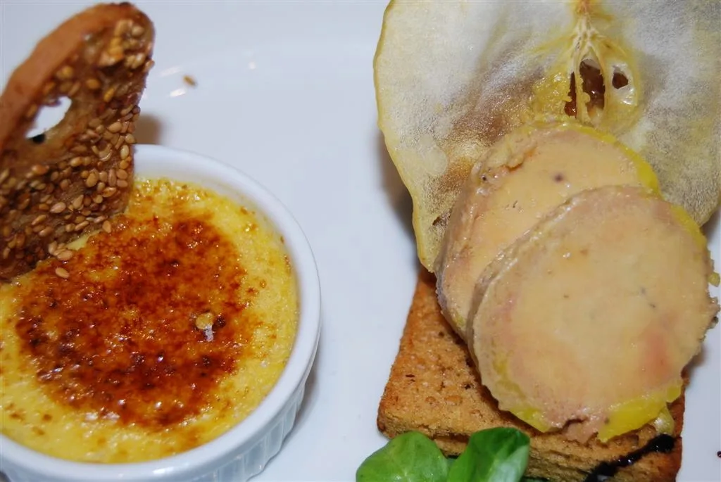 Assiette de foie gras et crème brûlée