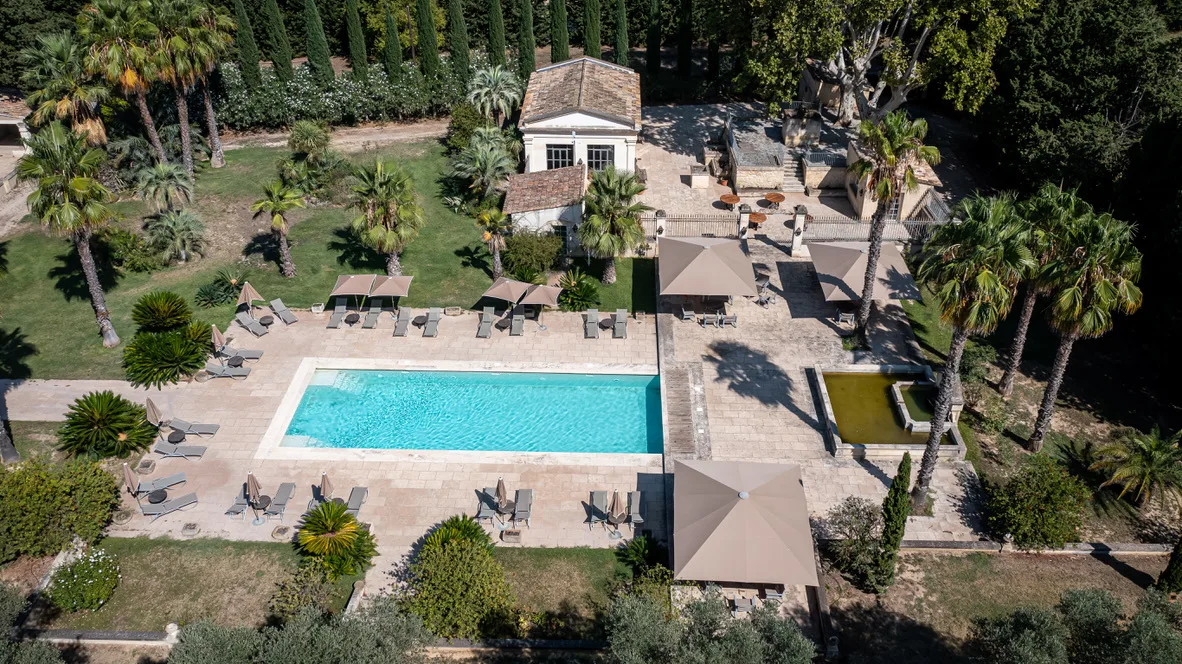 4 DB2 E55 A 3852 4 D7 A AA6 A 149 A00 F351 A4 1 105 c